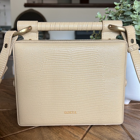 SANCIA The JANOU Box Shoulder Bag - Picture 5 of 16